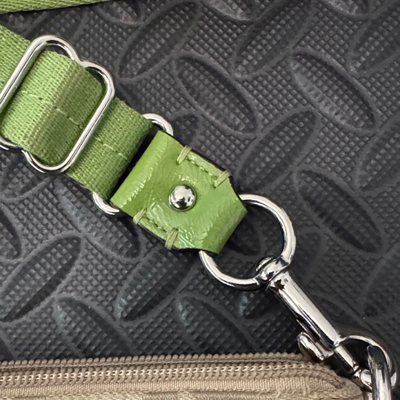 Coach Green and Tan Crossbody Bag - Picture 7 of 12